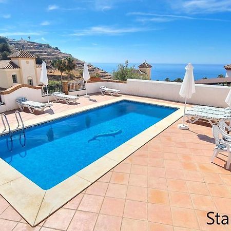 Silhouse Nerja Villas Beach ภายนอก รูปภาพ