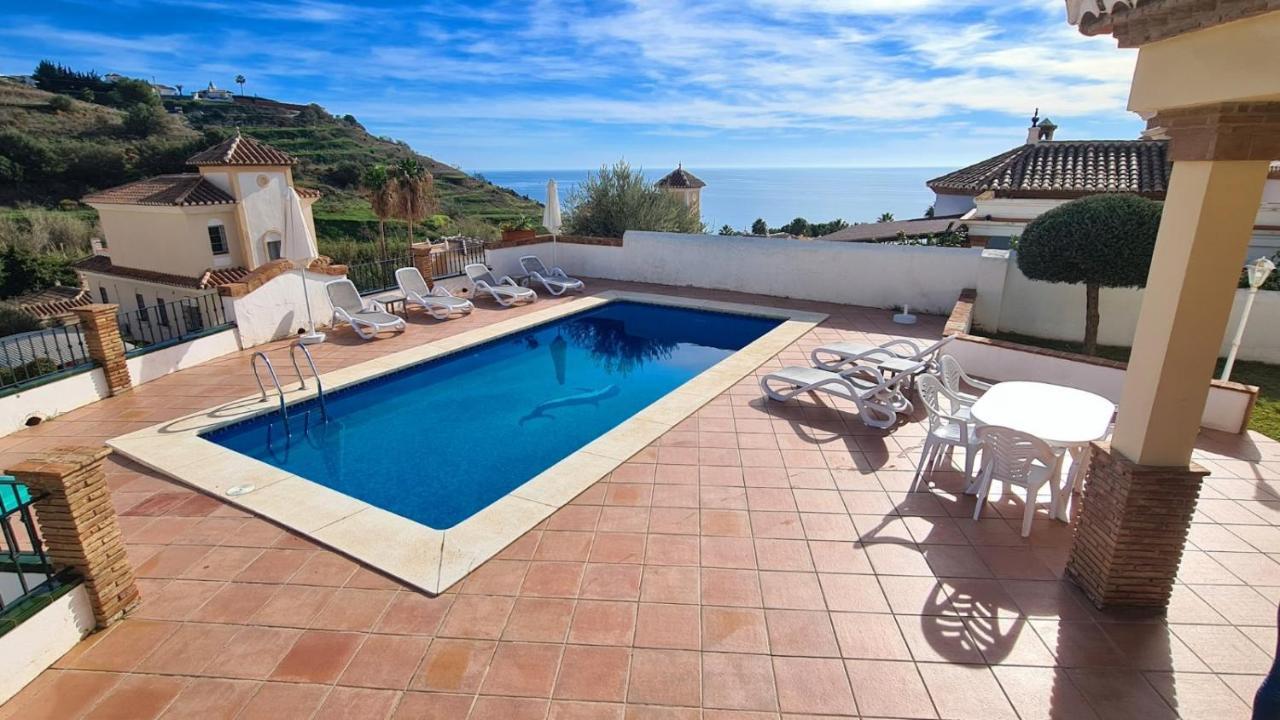 Silhouse Nerja Villas Beach ภายนอก รูปภาพ